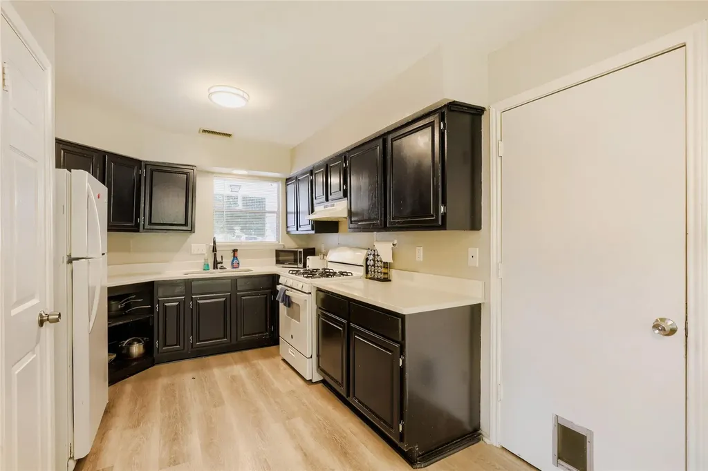 16402 Parkway Drive Pflugerville TX 78660