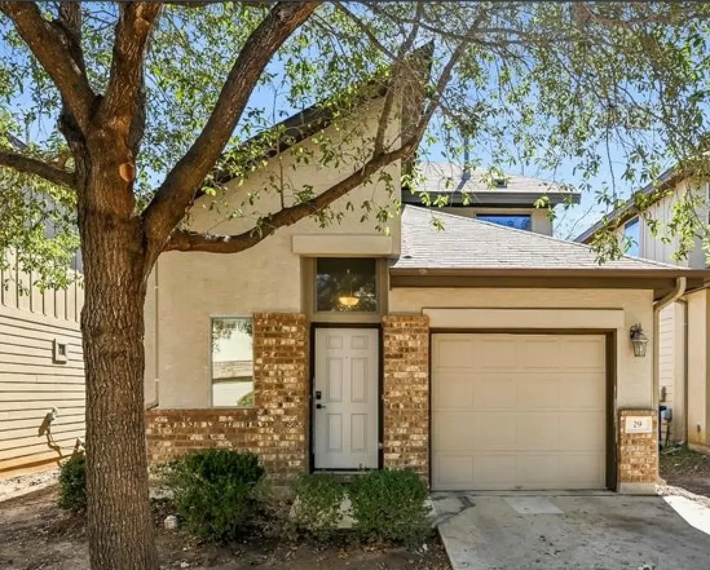 2101 Rivers Edge Way Austin TX 78741