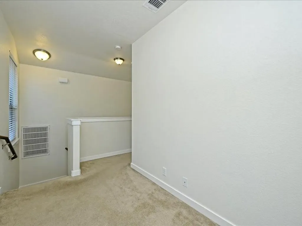2101 Rivers Edge Way Austin TX 78741