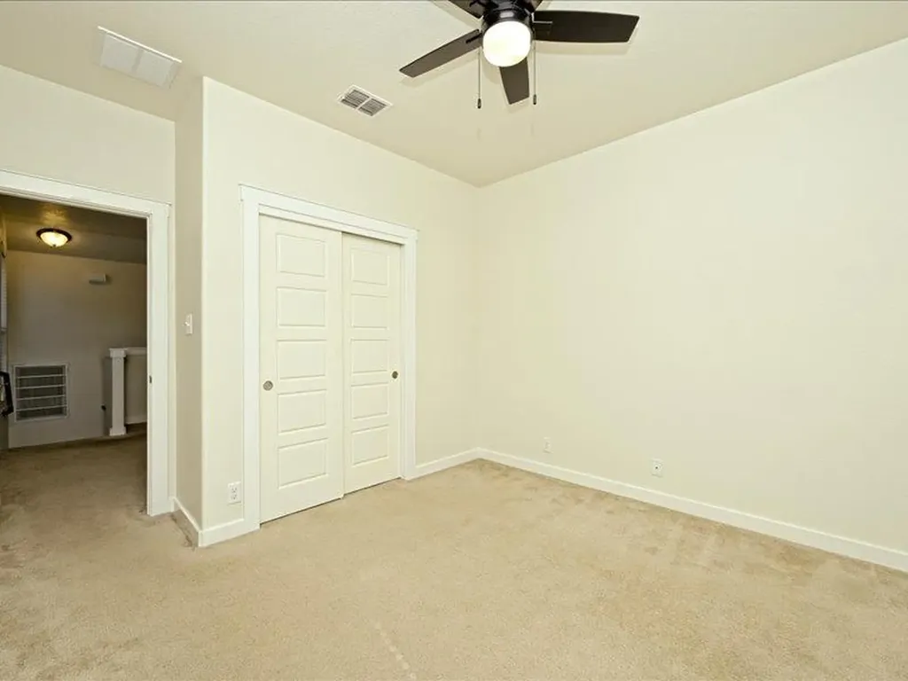 2101 Rivers Edge Way Austin TX 78741