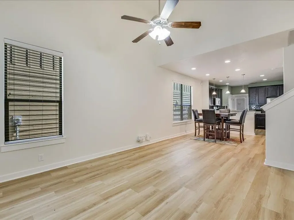 2101 Rivers Edge Way Austin TX 78741