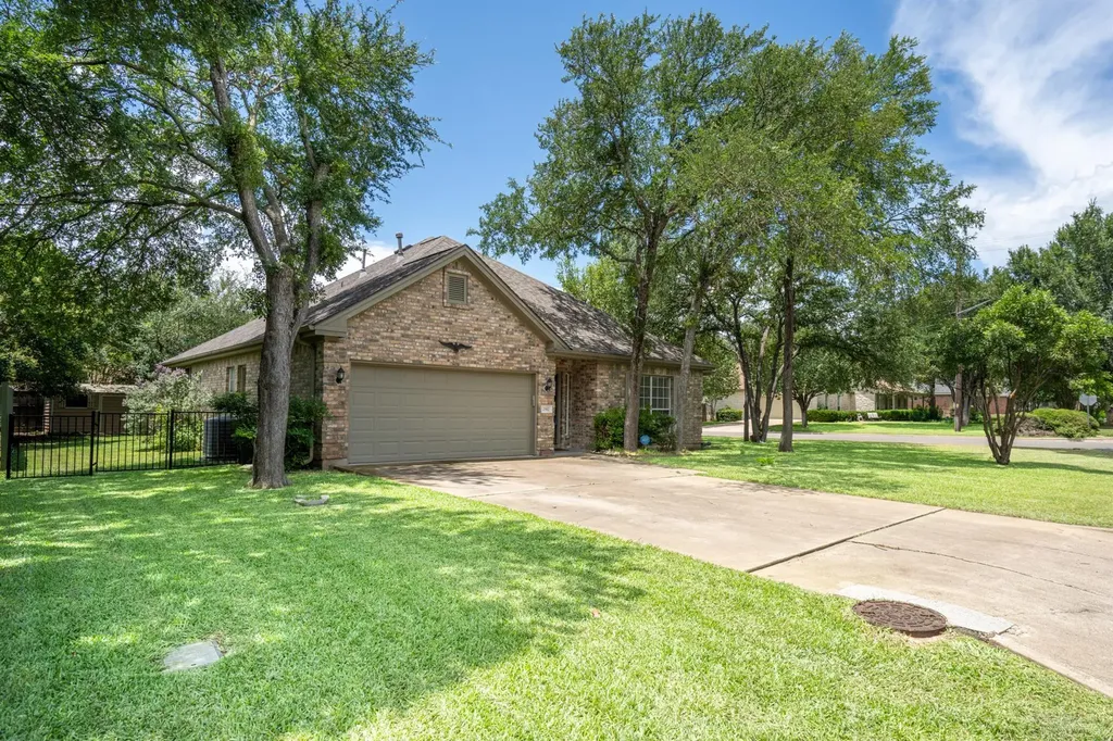 2912 Brandy Lane Georgetown TX 78628