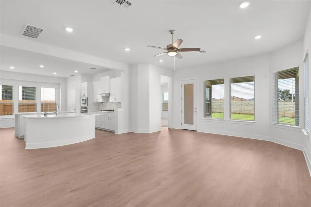 205 West Faulkner Street Liberty Hill TX 78642