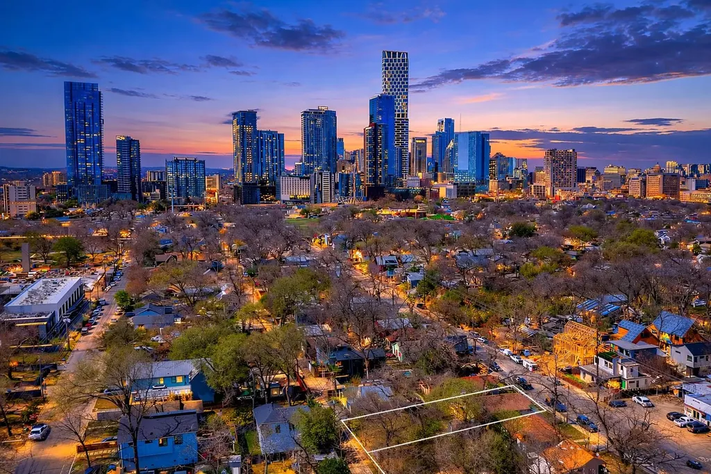 1507 1/2 Holly Street Austin TX 78702