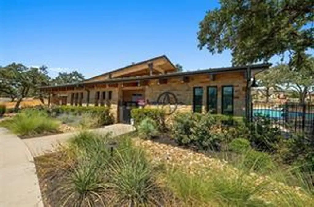 246 Toyah Drive Dripping Springs TX 78620