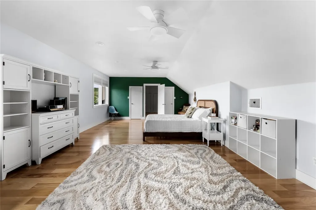 5 Clarendon Lane Austin TX 78746