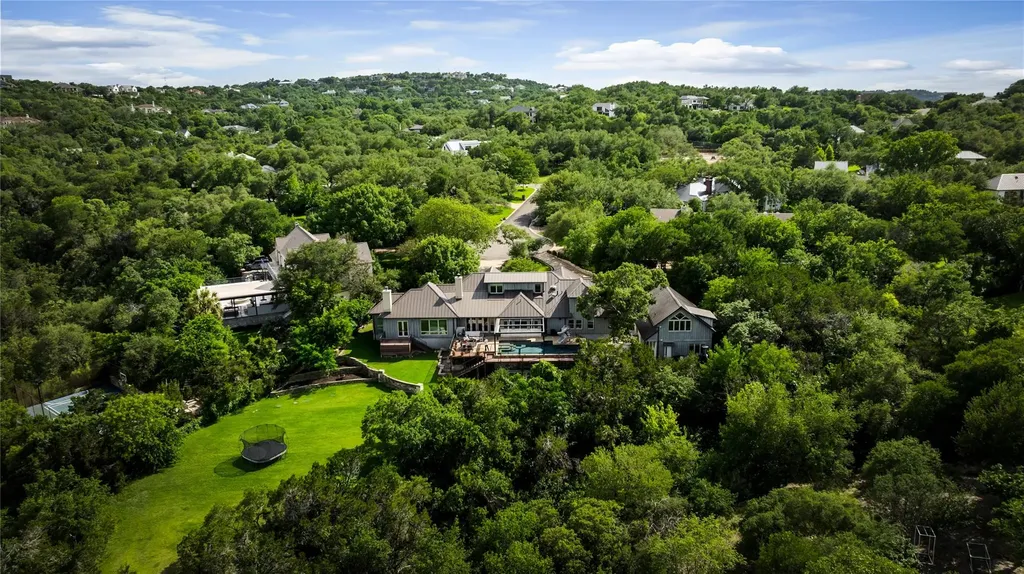 5 Clarendon Lane Austin TX 78746