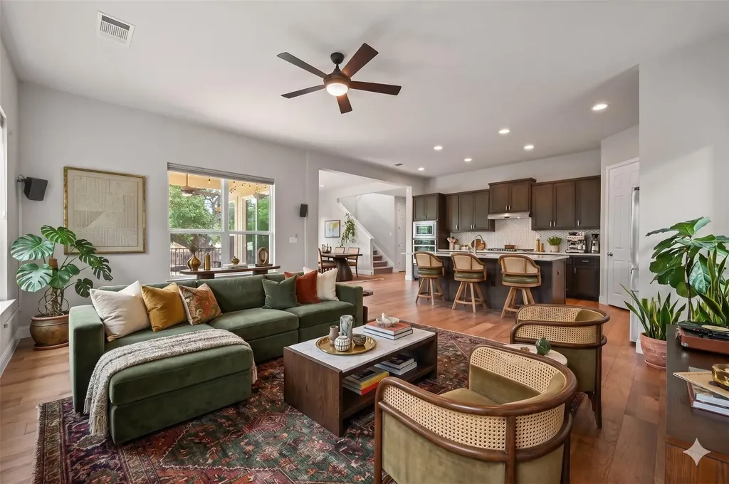 8813 Jodie Lane Austin TX 78748