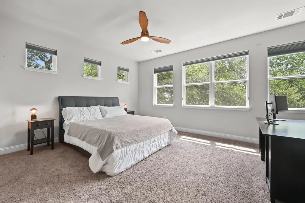 8813 Jodie Lane Austin TX 78748