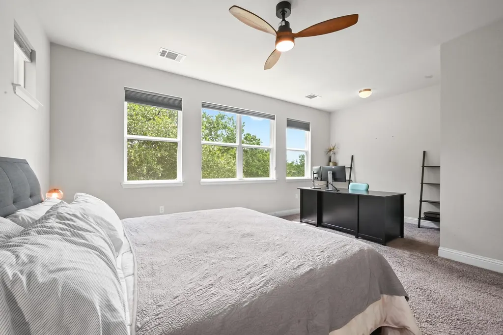 8813 Jodie Lane Austin TX 78748