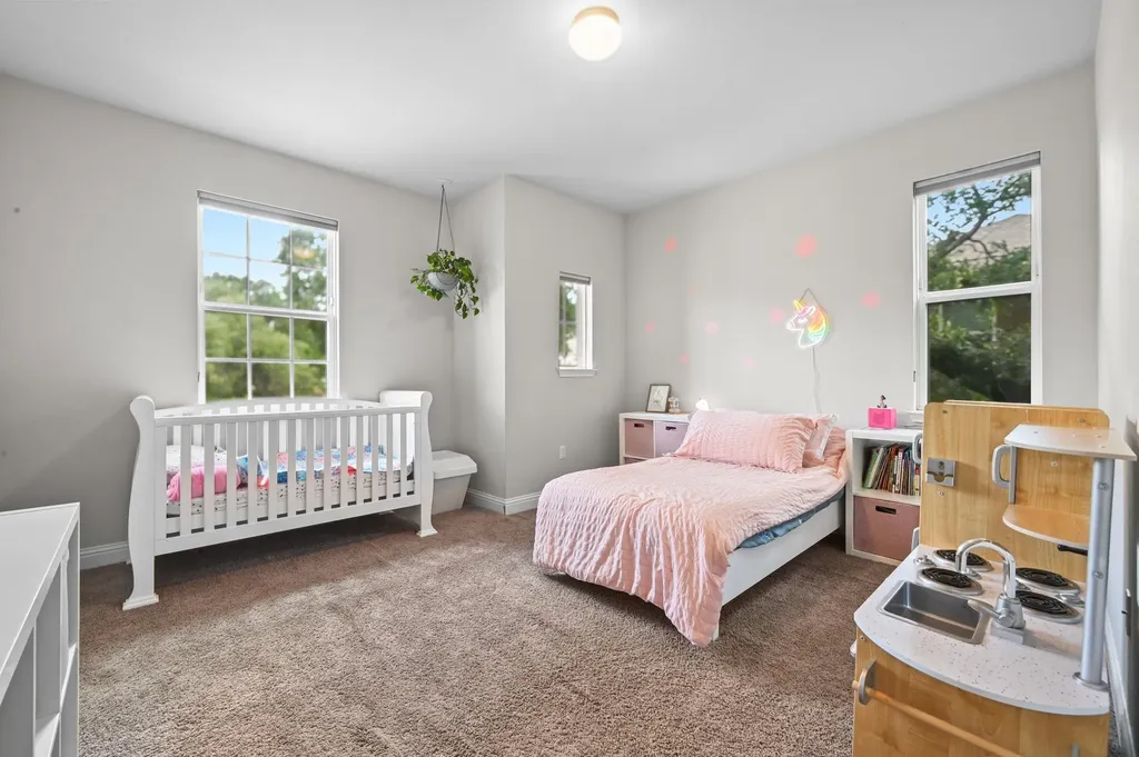 8813 Jodie Lane Austin TX 78748