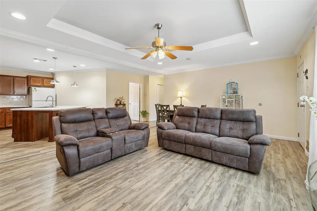 418 Lenora Drive Taylor TX 76574