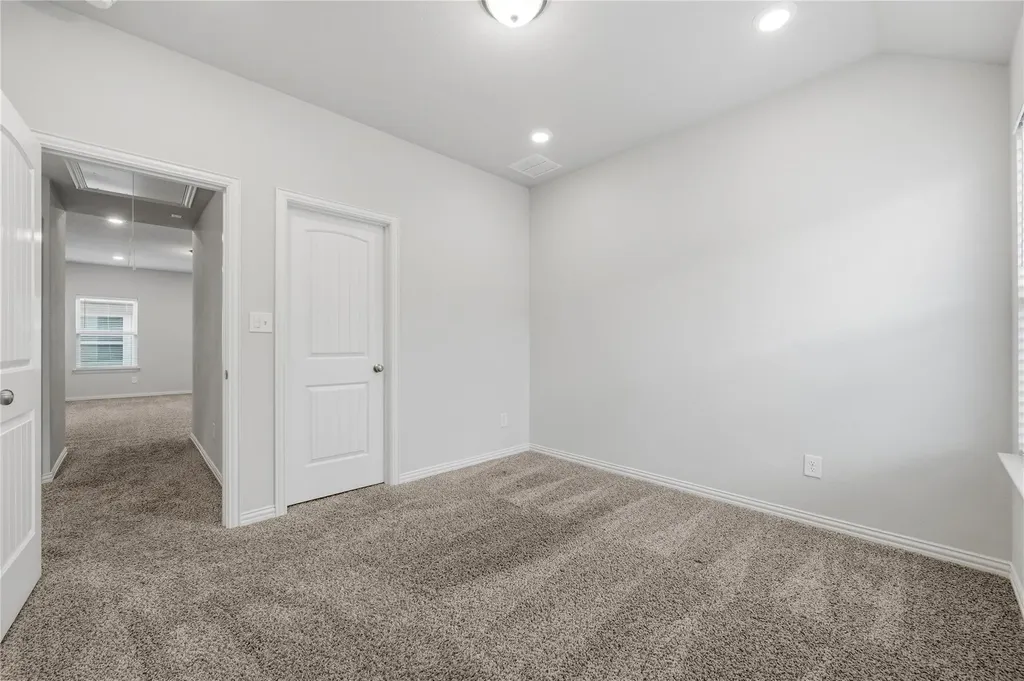 141 Sangaree Drive Buda TX 78610