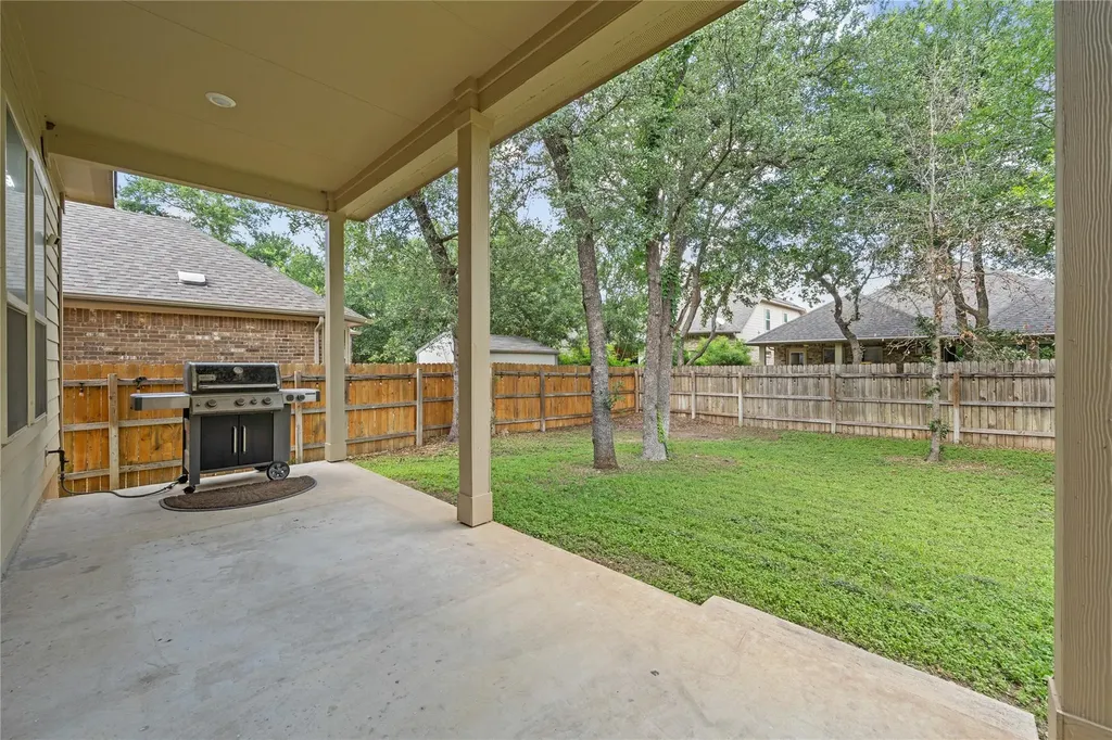 141 Sangaree Drive Buda TX 78610