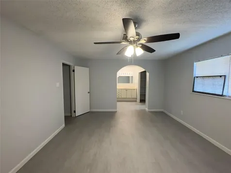 821 S Guadalupe Street Lockhart TX 78644