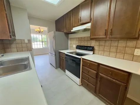 821 S Guadalupe Street Lockhart TX 78644