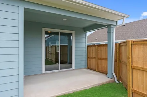 112 Cherry Blossom Lane Taylor TX 76574