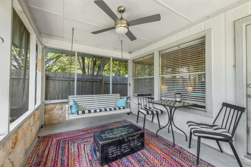 2958 Lagerway Cove Austin TX 78748