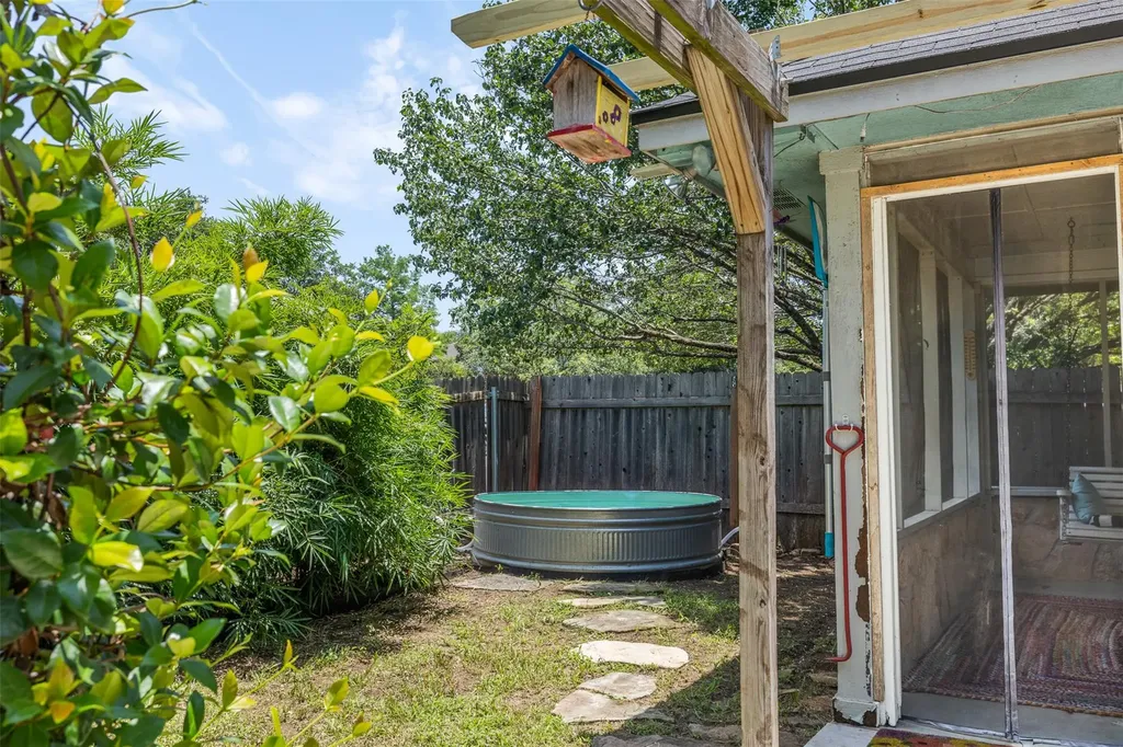 2958 Lagerway Cove Austin TX 78748