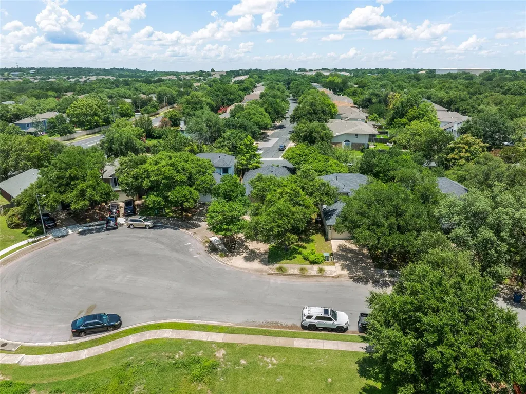 2958 Lagerway Cove Austin TX 78748