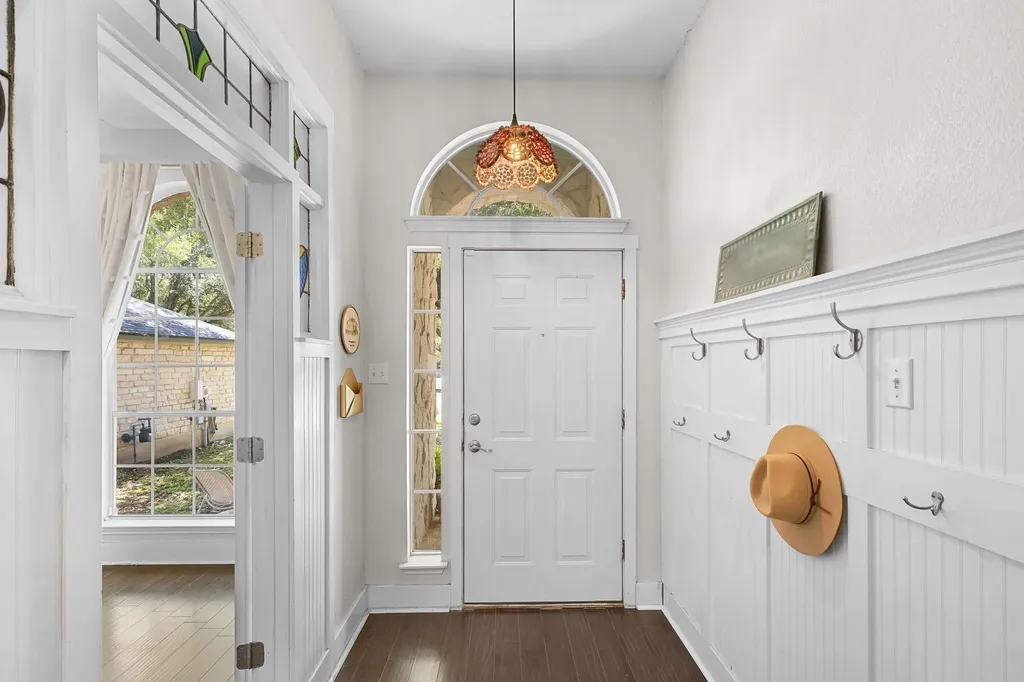 2958 Lagerway Cove Austin TX 78748