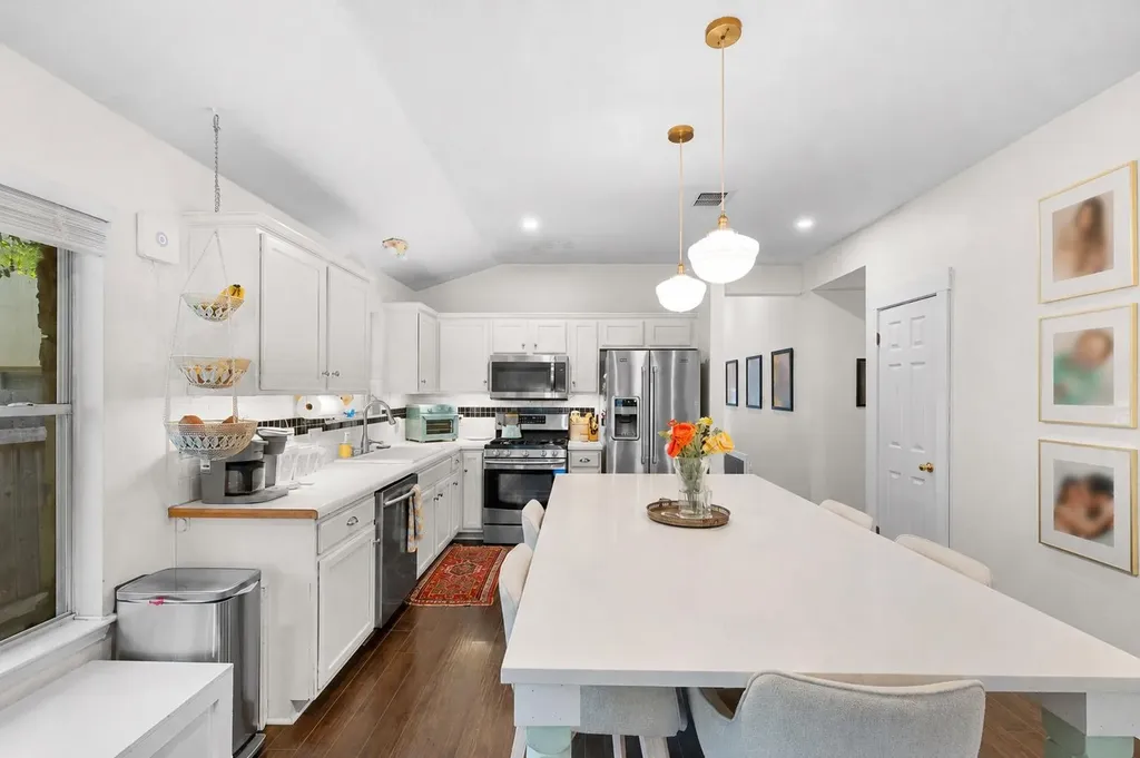 2958 Lagerway Cove Austin TX 78748