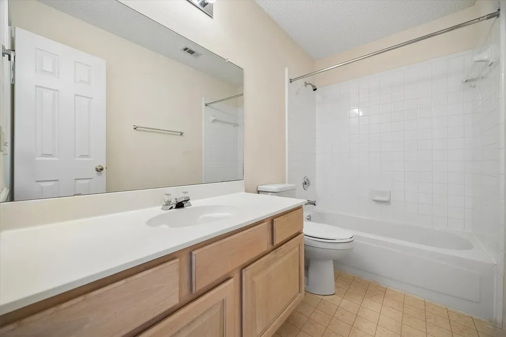 7503 Ponoma Trail Austin TX 78749