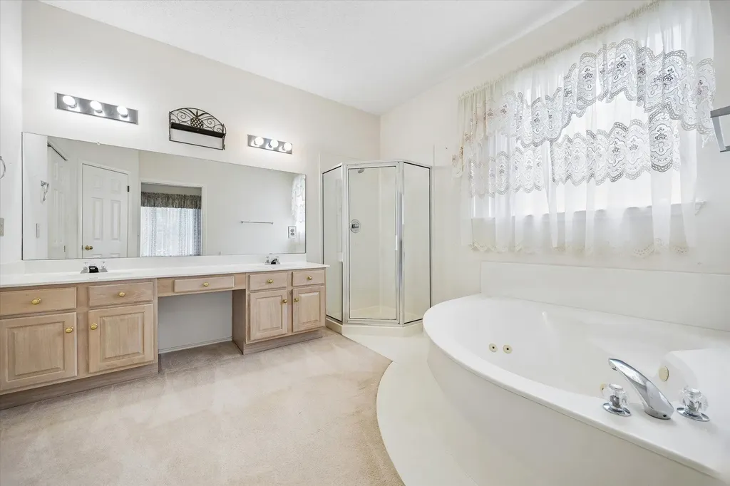 7503 Ponoma Trail Austin TX 78749