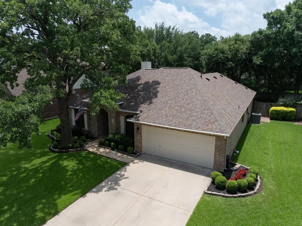 2015 Plantation Drive Round Rock TX 78681