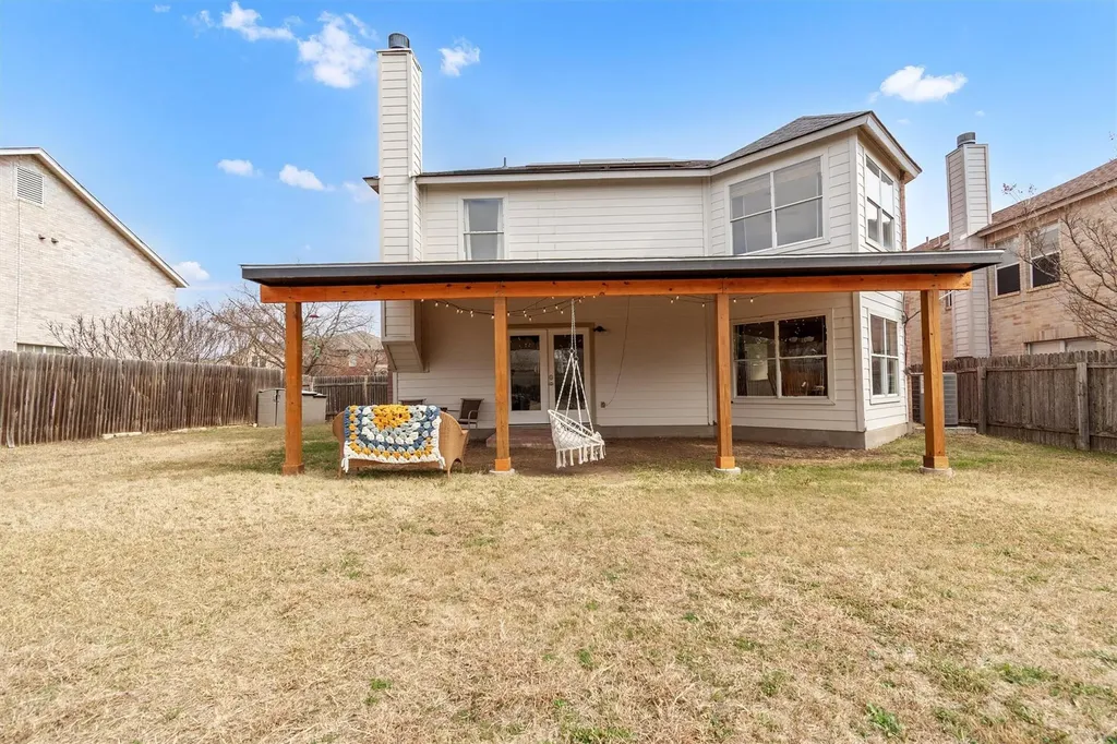 307 Crossland Cove Leander TX 78641