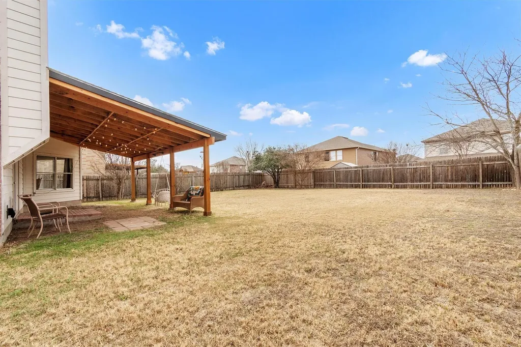 307 Crossland Cove Leander TX 78641