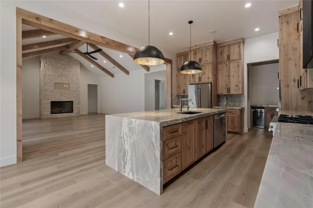 111 High Plains Drive Dripping Springs TX 78620