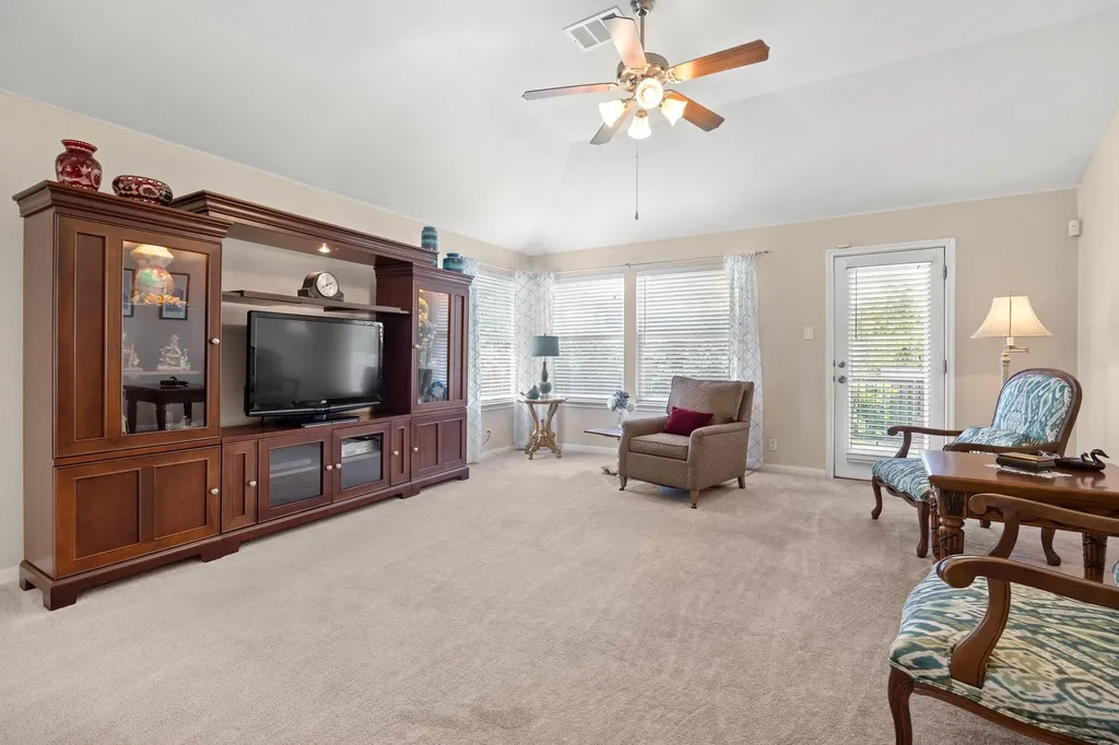 1108 Springbrook Road Pflugerville TX 78660