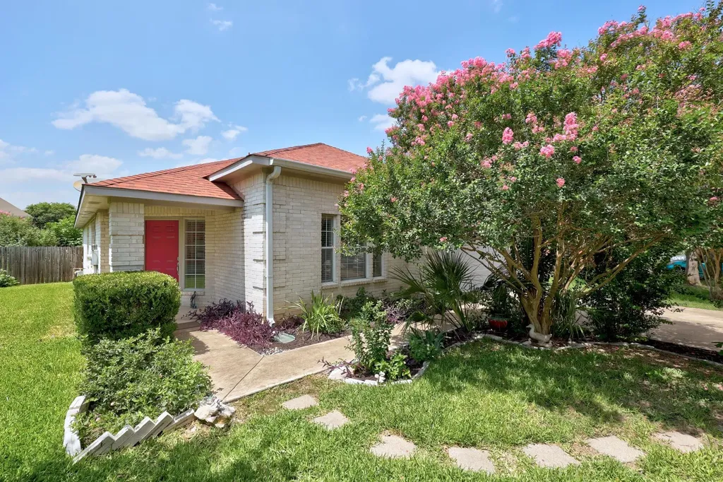 1108 Springbrook Road Pflugerville TX 78660