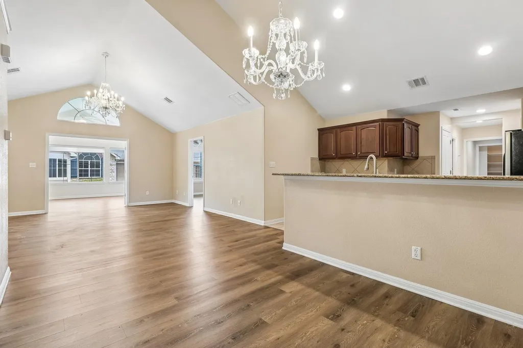 30 Wildwood Drive Georgetown TX 78633
