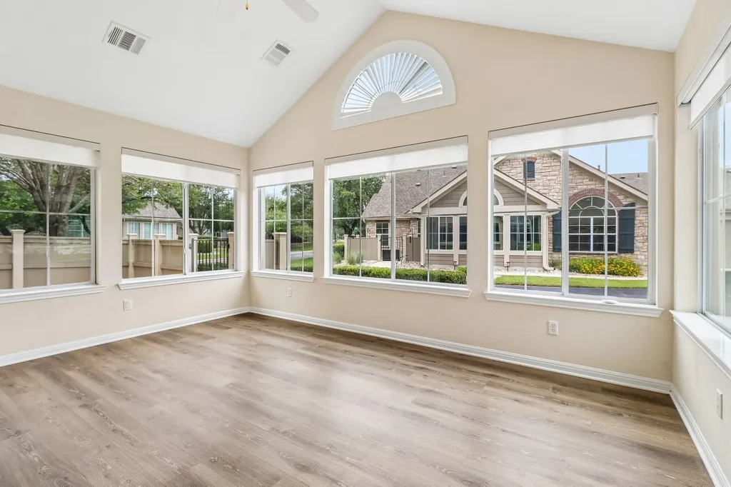 30 Wildwood Drive Georgetown TX 78633