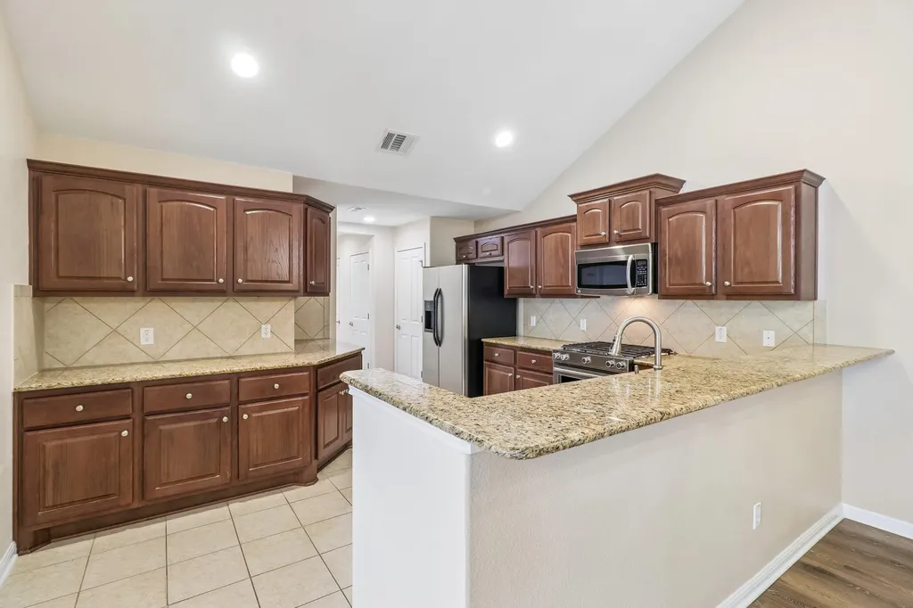 30 Wildwood Drive Georgetown TX 78633