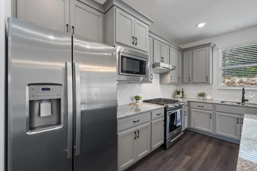 212 Coachsmith Street Georgetown TX 78633