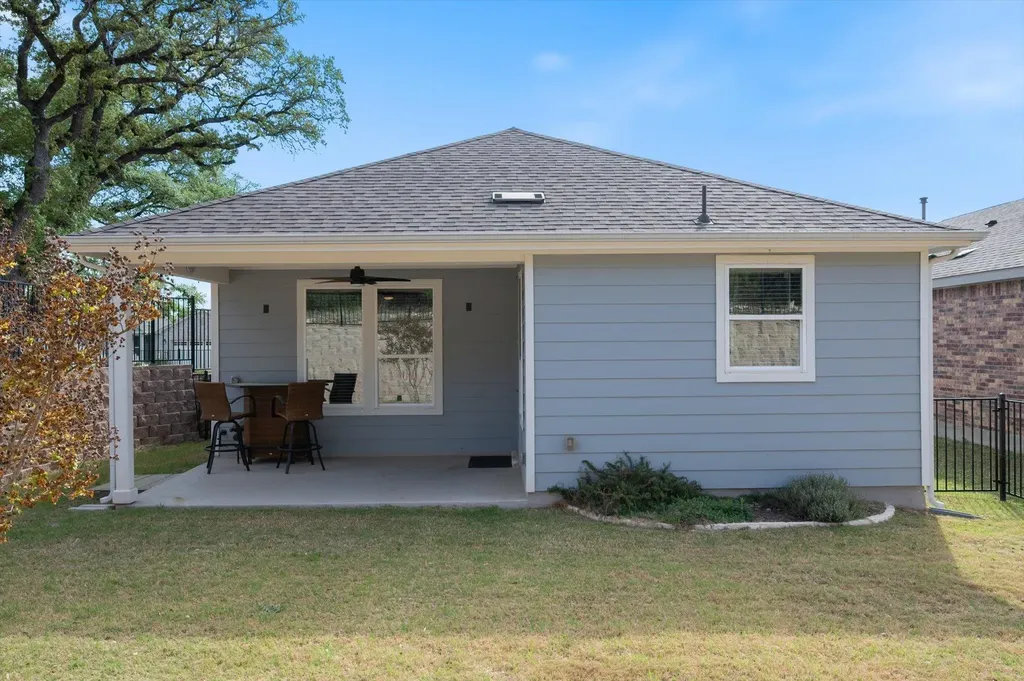 212 Coachsmith Street Georgetown TX 78633