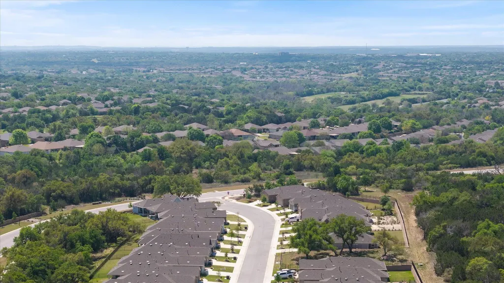 212 Coachsmith Street Georgetown TX 78633
