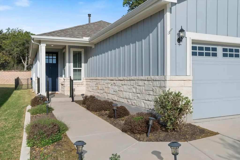 212 Coachsmith Street Georgetown TX 78633