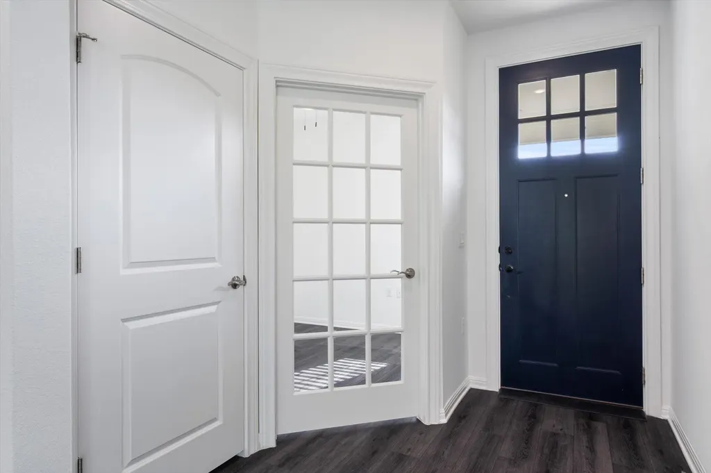 212 Coachsmith Street Georgetown TX 78633