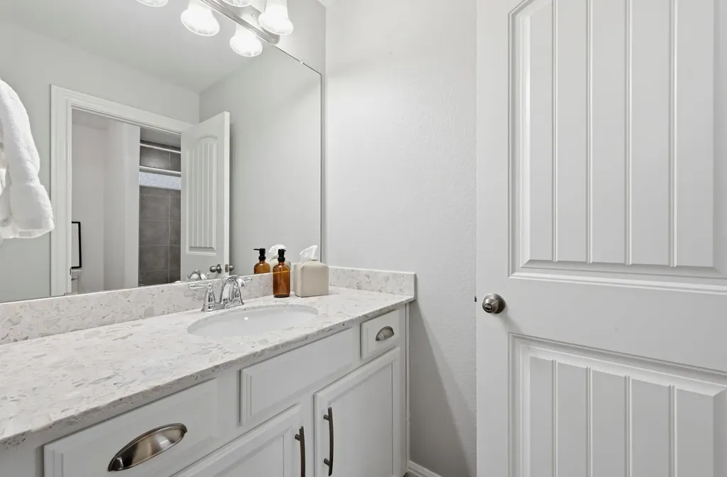 15909 Villa Frontera Drive Austin TX 78738