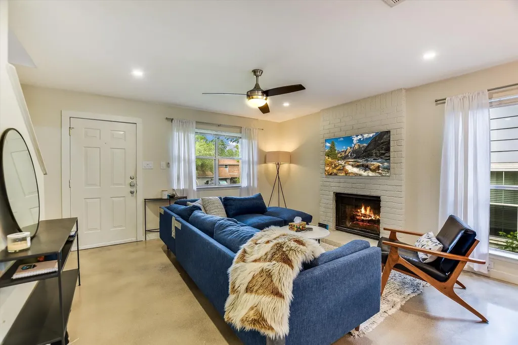 1501 Cinnamon Path Austin TX 78704