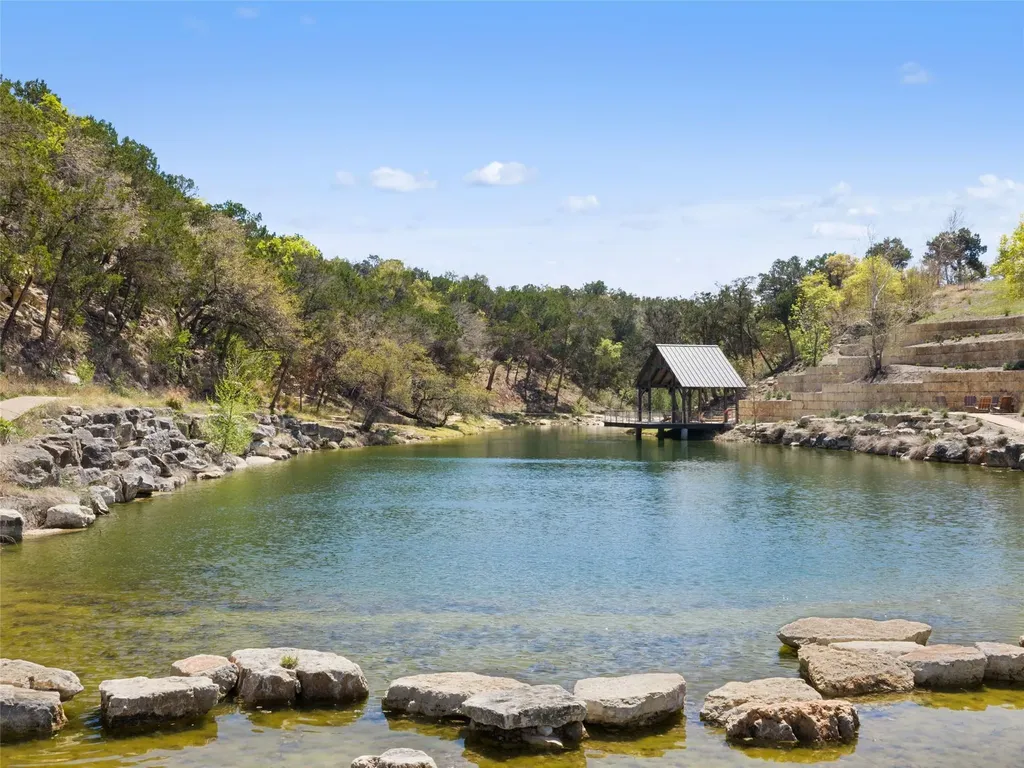 19633 Moreh Peak Pass Austin TX 78758