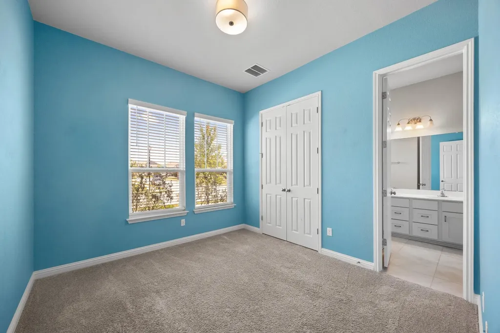 3821 Raven Caw Pass Pflugerville TX 78660