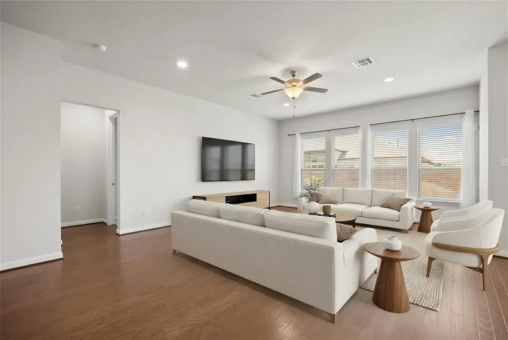 3821 Raven Caw Pass Pflugerville TX 78660