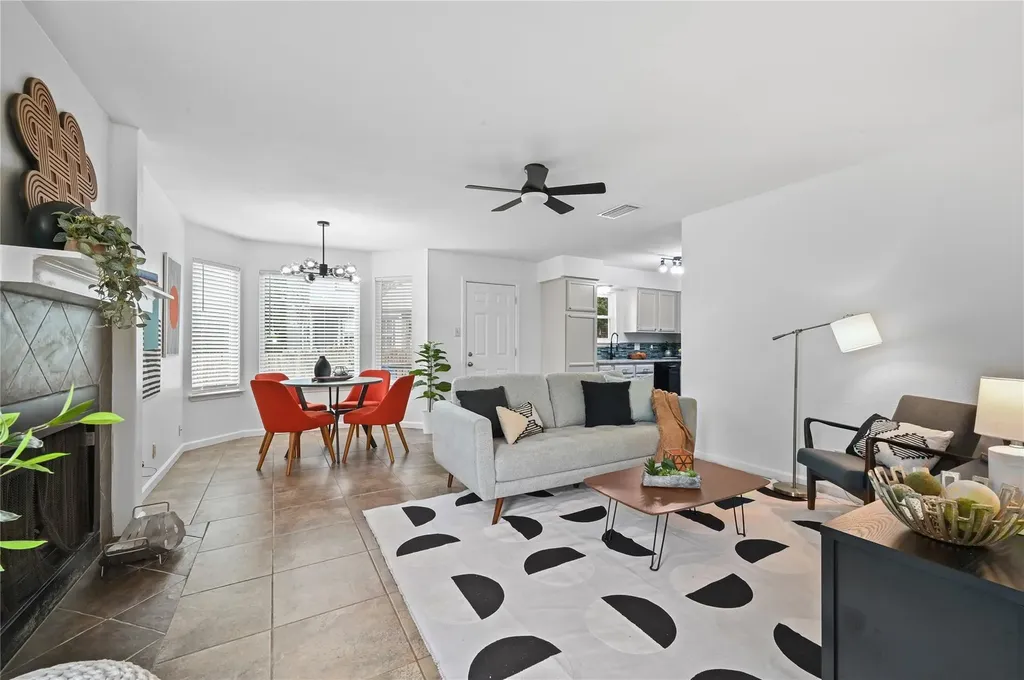 2105 Kirksey Drive Austin TX 78741