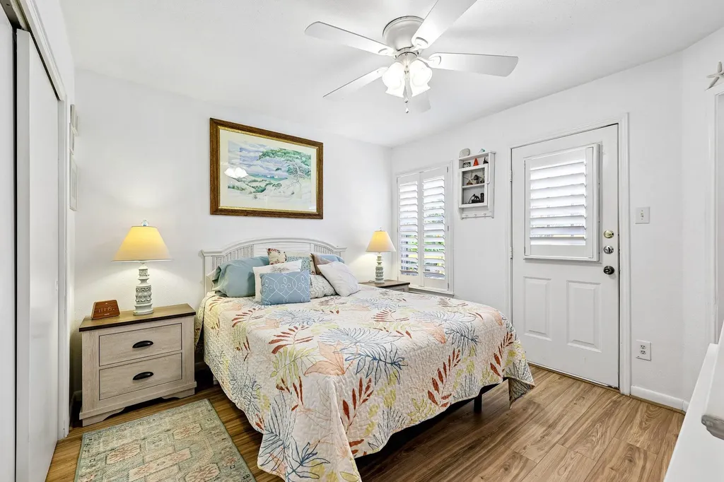 94 Louise Street Elgin TX 78621