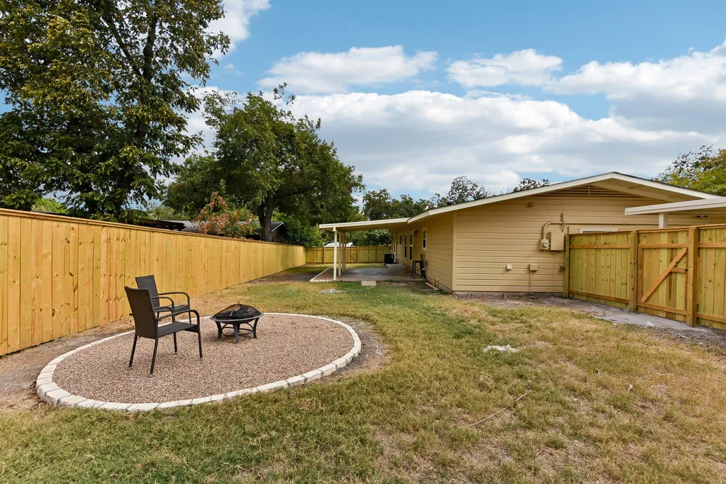 202 E Caddo Street Austin TX 78753